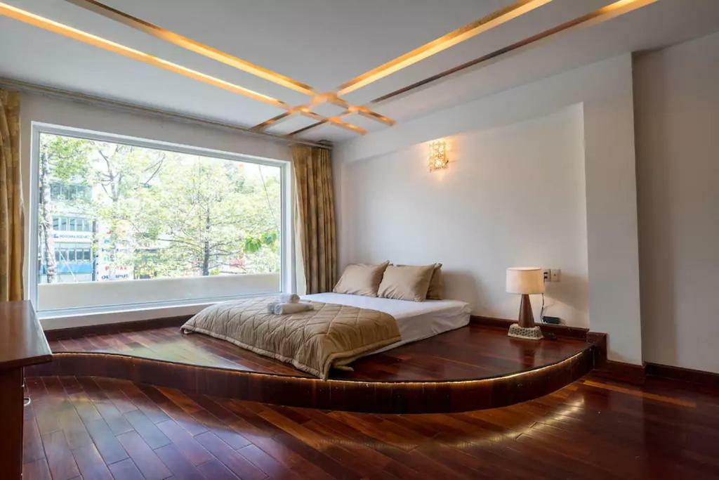 The Wooden Apartments - In The Heart Of Ben Thanh Ho Şi Min Dış mekan fotoğraf