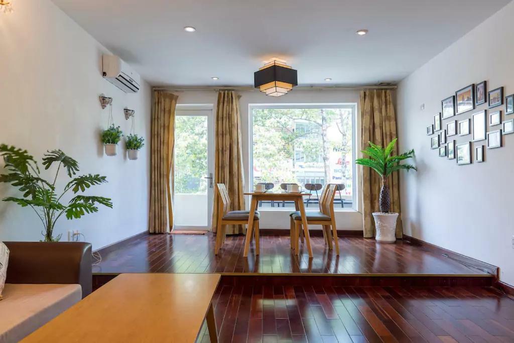 The Wooden Apartments - In The Heart Of Ben Thanh Ho Şi Min Dış mekan fotoğraf